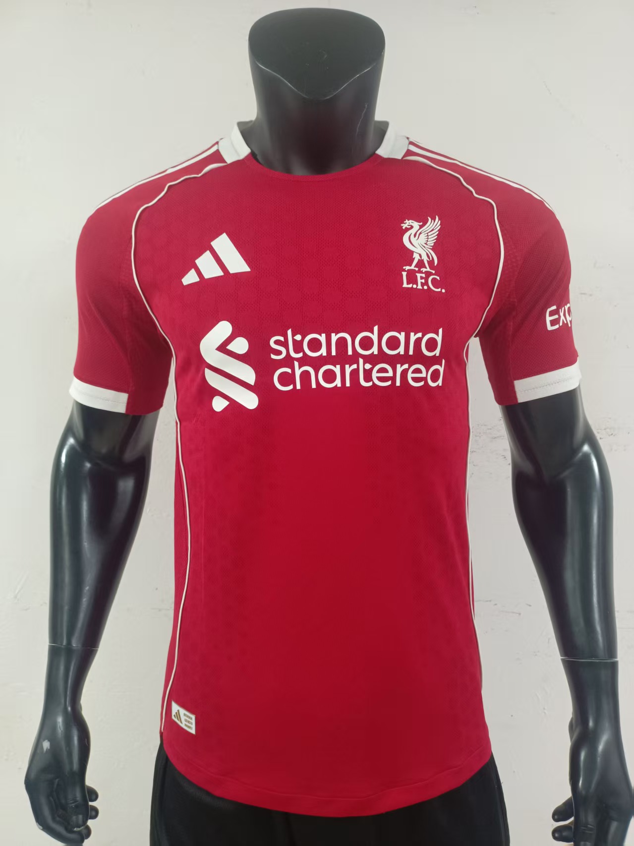 maillot de liverpool rouge pro  2526