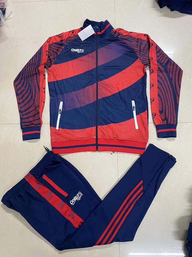 survetement one euro sport grosse bleu nuit rouge bordeau
