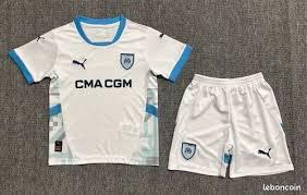 MARSEILLE ENFANT BLANC