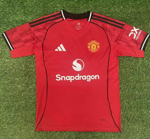UNITED ROUGE FAN 25
