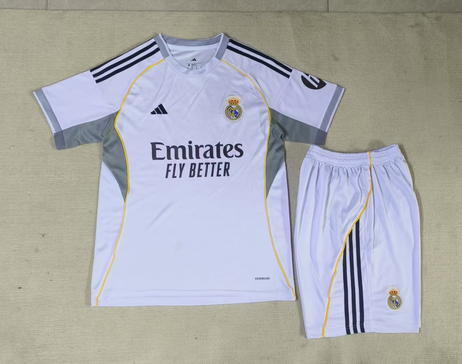 ensemble maillot real gala blanc fan 2526