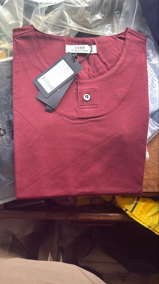 TRICOT BOUTON BORDEAUX