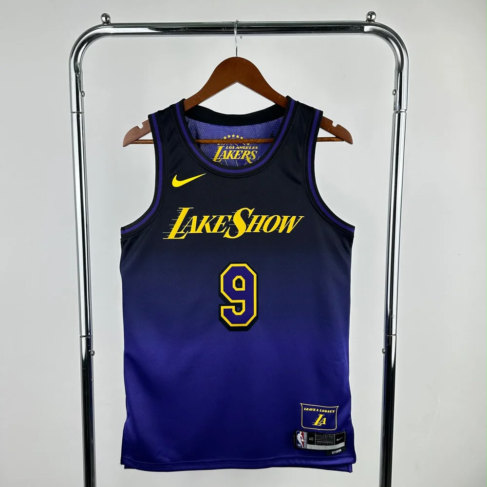 BASKET LAKERS SHOW