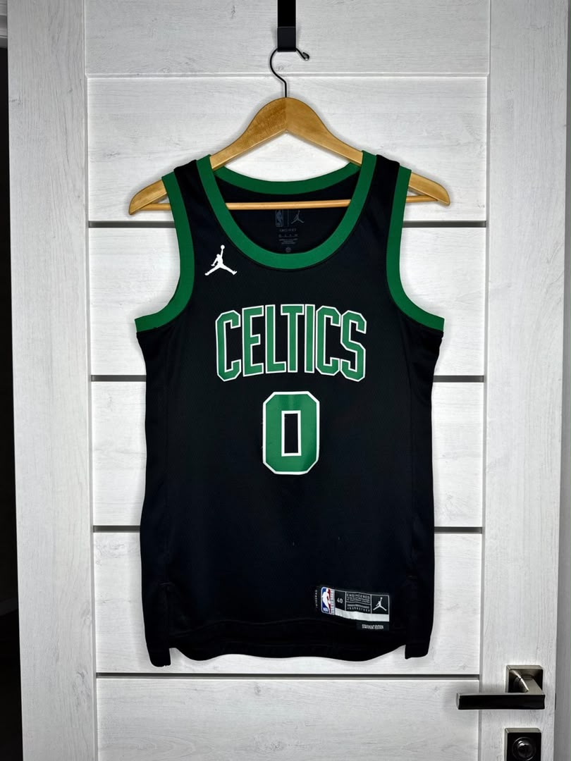 BASQUET CELTIC NOIR